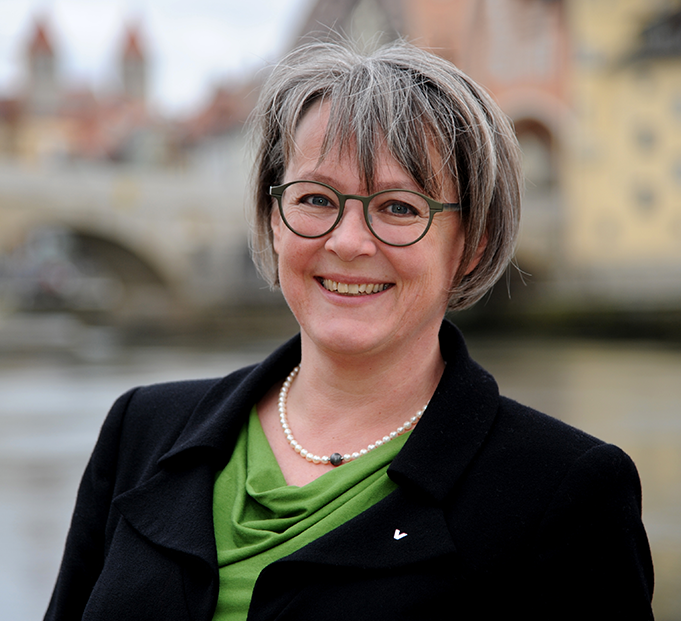 http://biogasconference.eu/wp-content/uploads/2017/08/Doris-kleiner-1.png